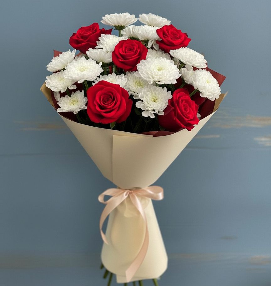 Букет цветов из: Розы и Хризантемы в Сокуре