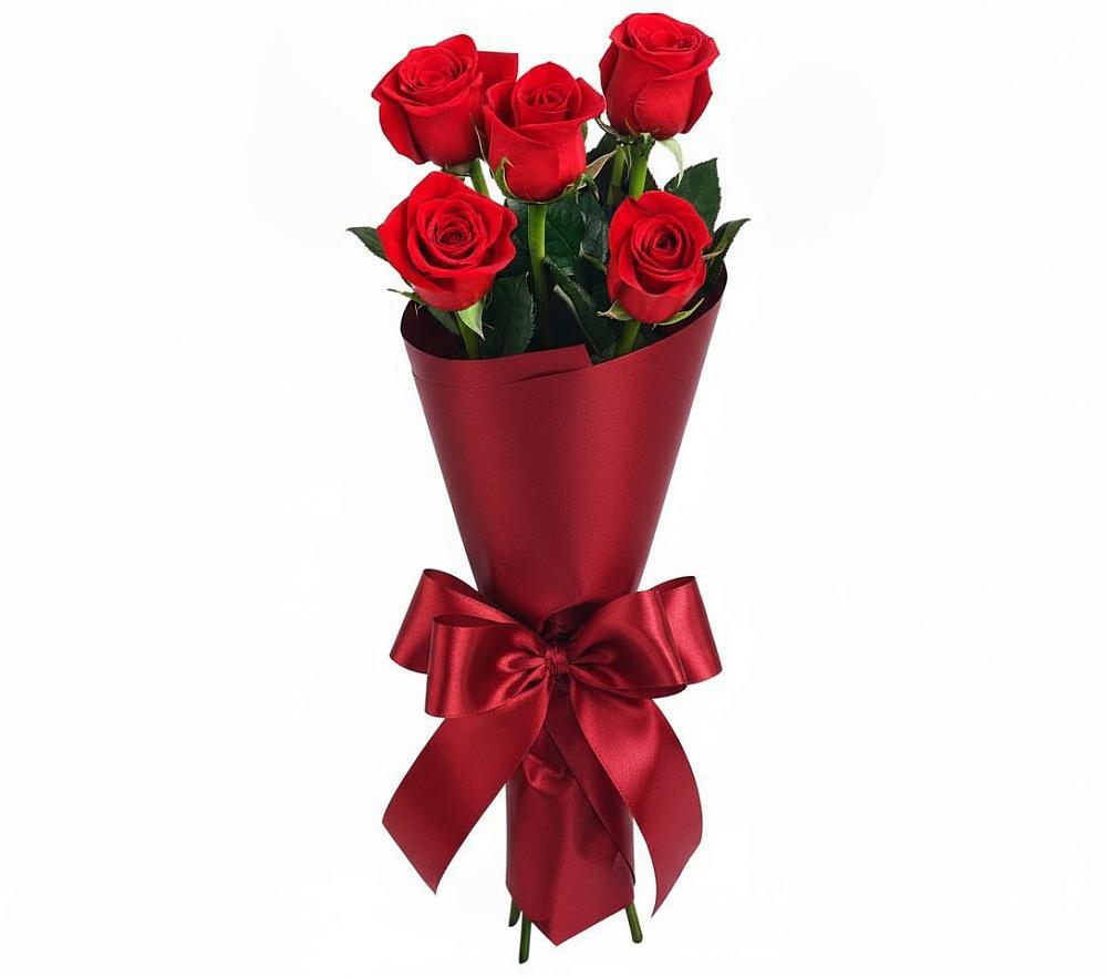 Букет 5 Красных роз Эдлесс Лав в Сокуре