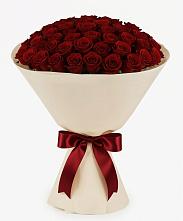 Букет 101 Бордовая роза Блэк Бакарра в Сокуре