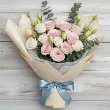 Букет цветов из:  Лизиантусы в Сокуре