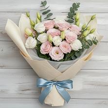 Букет цветов из:  Лизиантусы в Сокуре