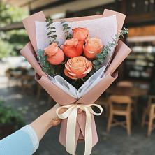 Букет цветов из:  Розы в Сокуре