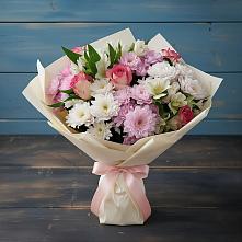 Букет цветов из:  Хризантемы, Альстромерии и Розы в Сокуре