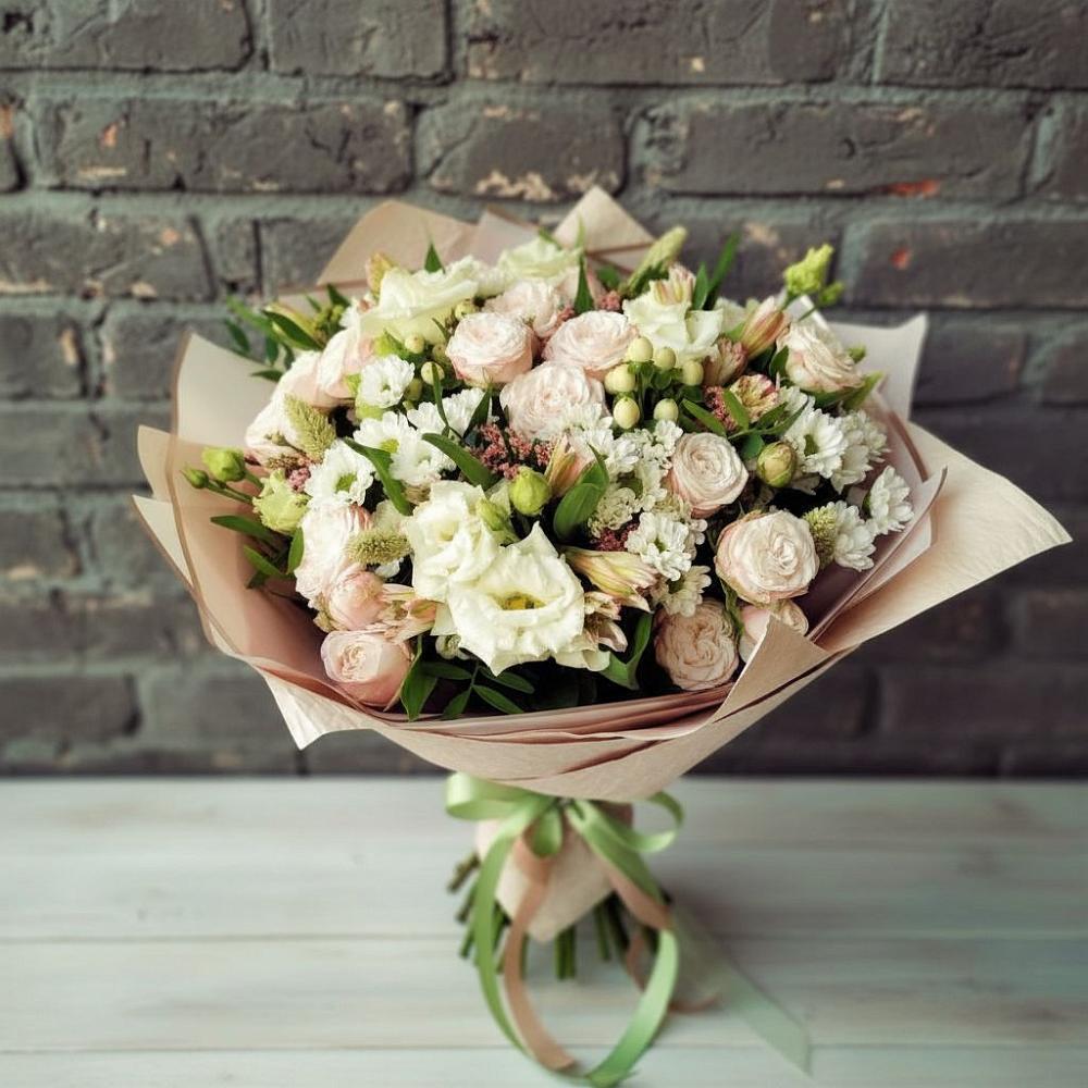 Букет цветов из: Альстромерии, Розы и Хризантемы в Сокуре