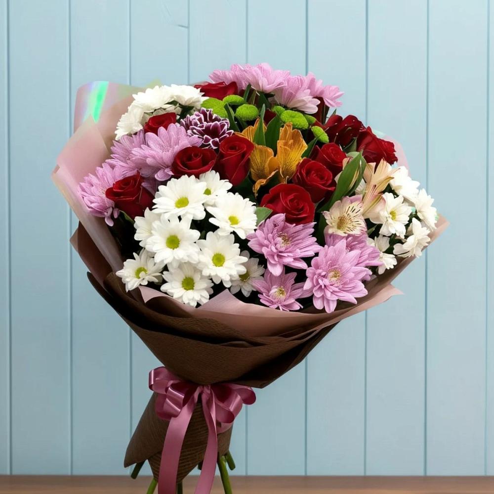 Букет цветов из: Розы, Хризантемы и Альстромерии в Сокуре