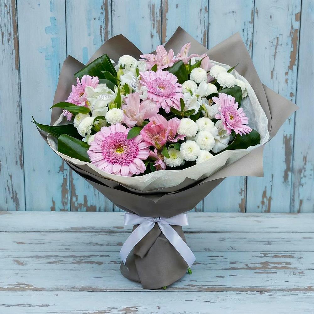 Букет цветов из: Герберы, Альстромерии и Хризантемы в Сокуре