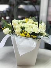 Цветочная композиция из Розы  в Сокуре