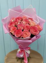 Букет 15 Розовых роз Равель в Сокуре