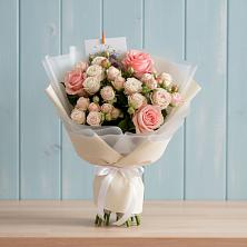 Букет цветов из:  Розы в Сокуре